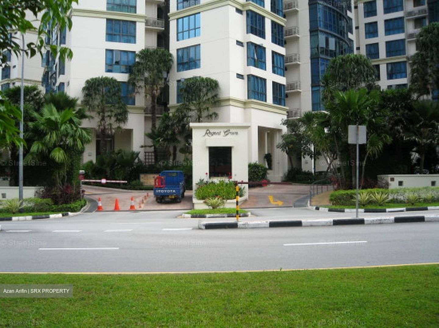 Regent Grove (D23), Condominium #596283001